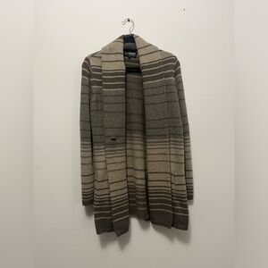 Hilary Radley Tan Knitted Cardigan Large 2 Button Lambs Wool